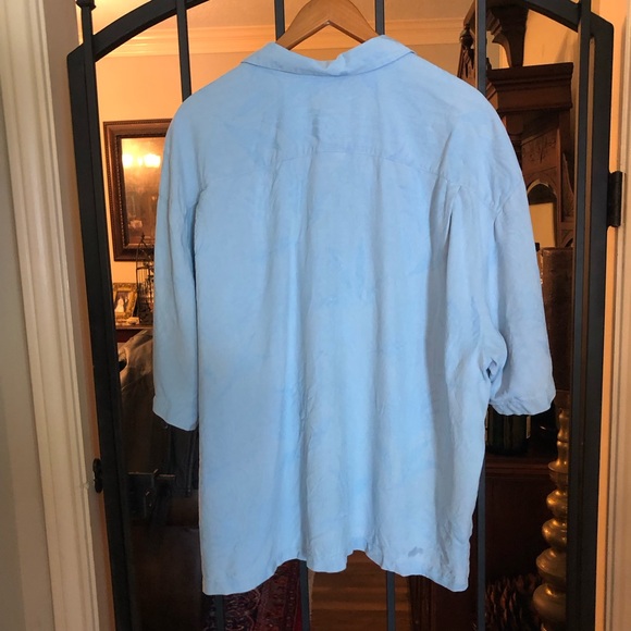 Tommy Bahama silk button down shirt with Astro’s logo - Picture 4 of 8